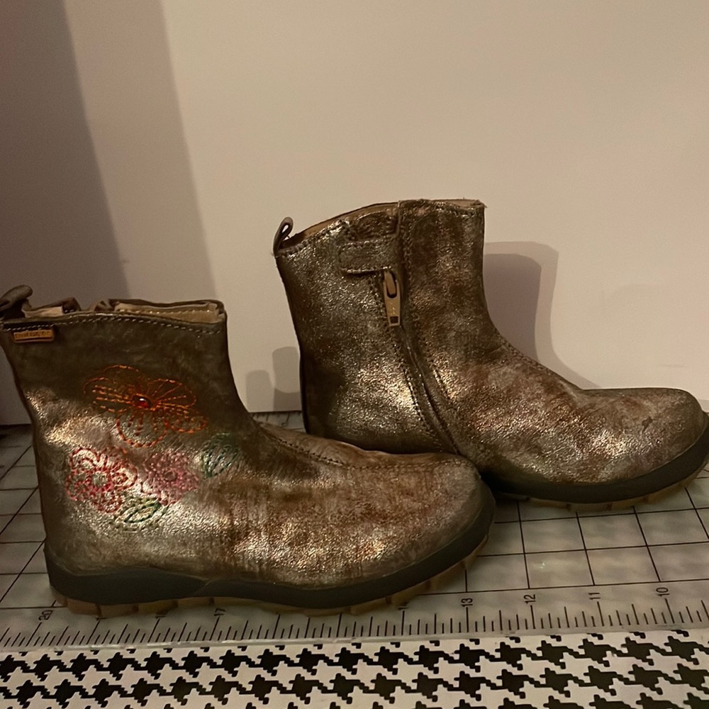 Naturino shoes boots girl size 27